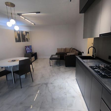 Apartment On Sayat Nova 33 Jereván Kültér fotó